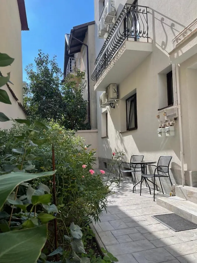 Casa Florescu 13 Bukurešť Aparthotel